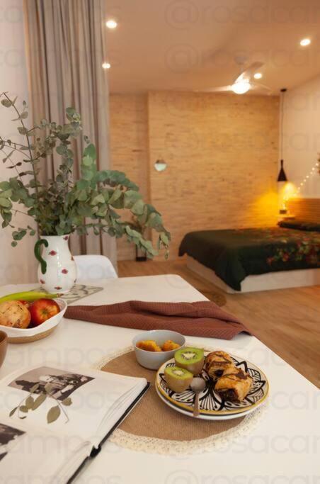 Rb - Urban Loft Retreat, Comfort & Good Location Валенсія Екстер'єр фото